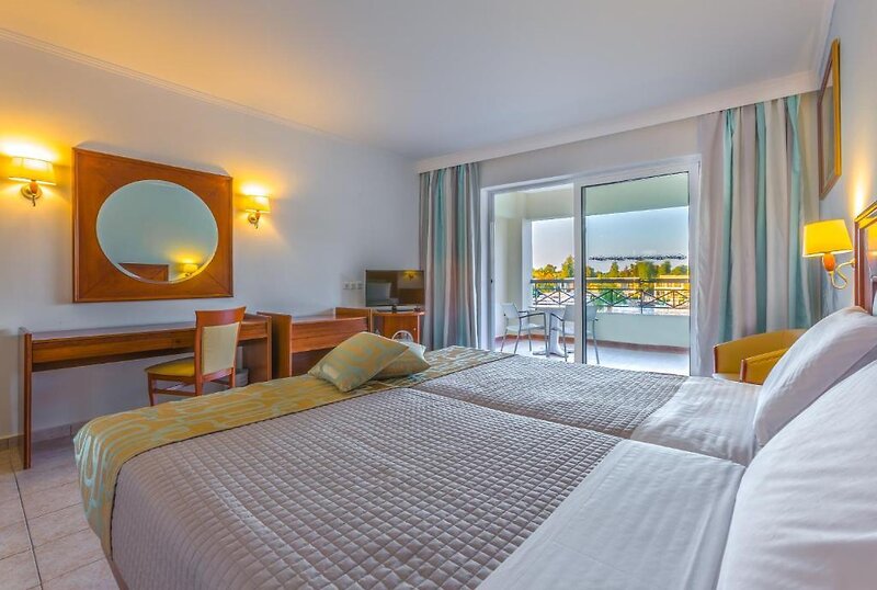 Kipriotis Maris Suites 21