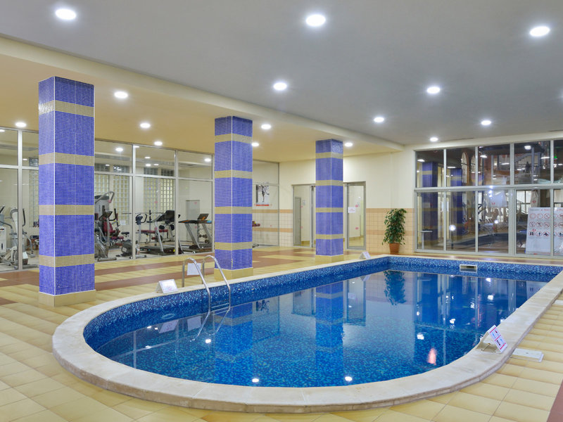 Sol Luna Bay Resort 11 - Outdoor Pool