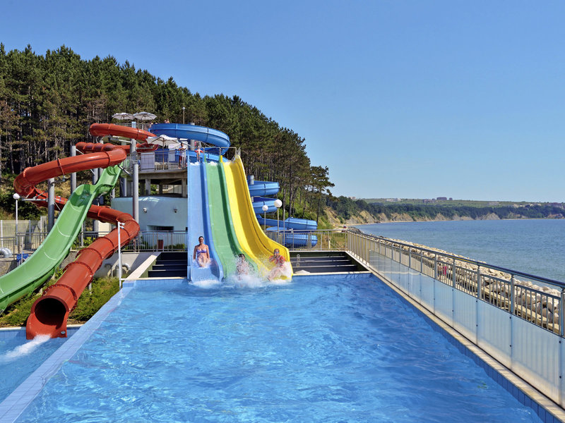 Sol Luna Bay Resort 12 - Outdoor Pool