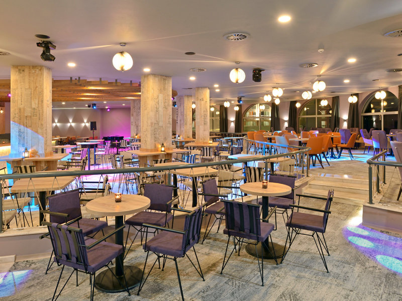 Sol Luna Bay Resort 25 - Restaurant