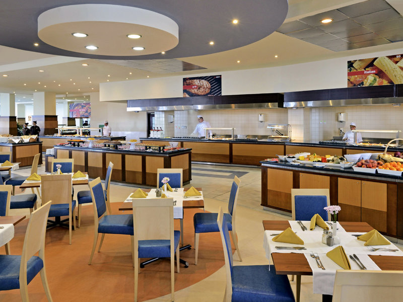 Sol Luna Bay Resort 26 - Restaurant