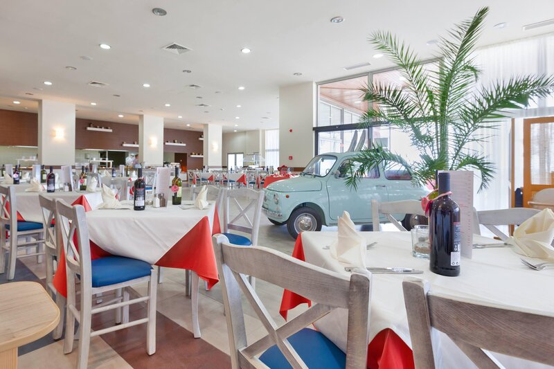 Sol Luna Bay Resort  5