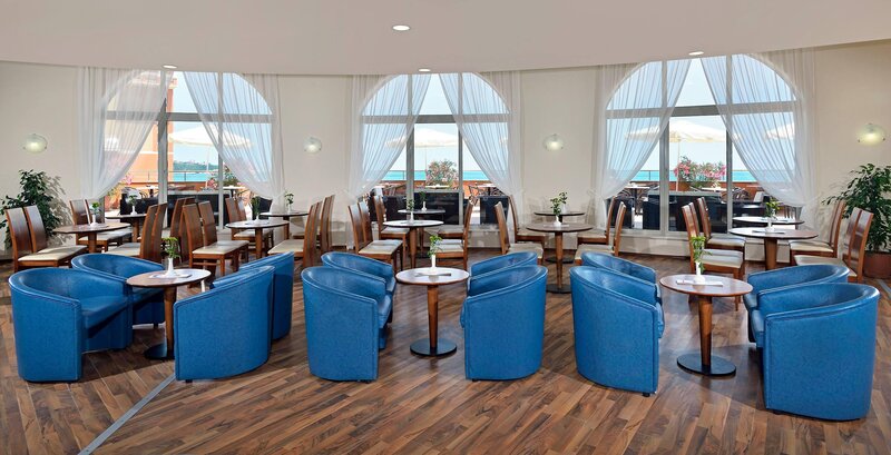 Sol Luna Bay Resort  53