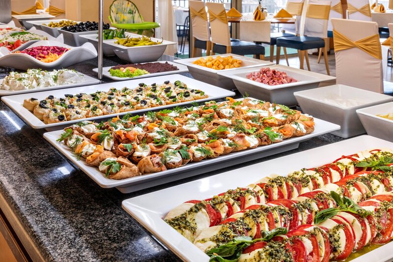 Sol Luna Bay Resort  56