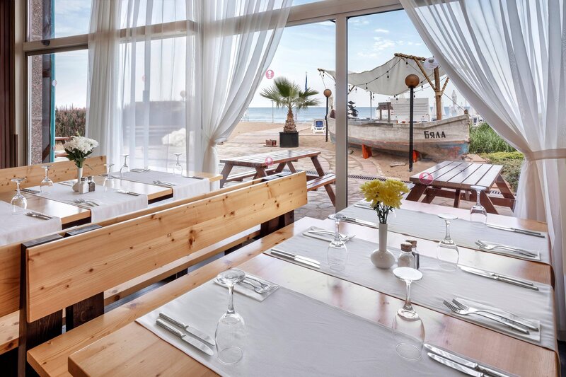 Sol Luna Bay Resort  67