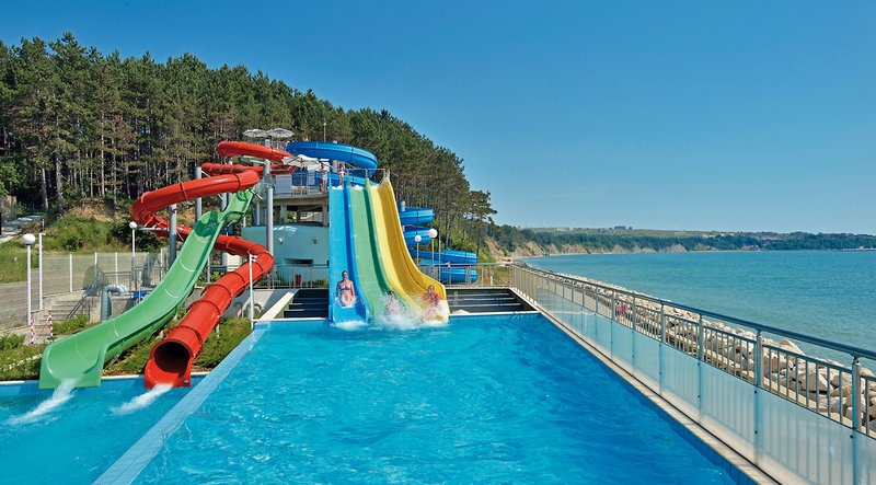 Sol Luna Bay 5