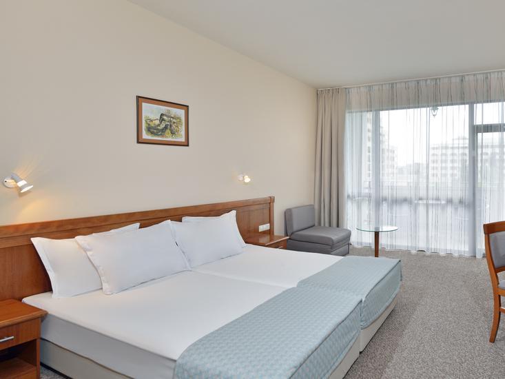 Sol Nessebar Resort 7