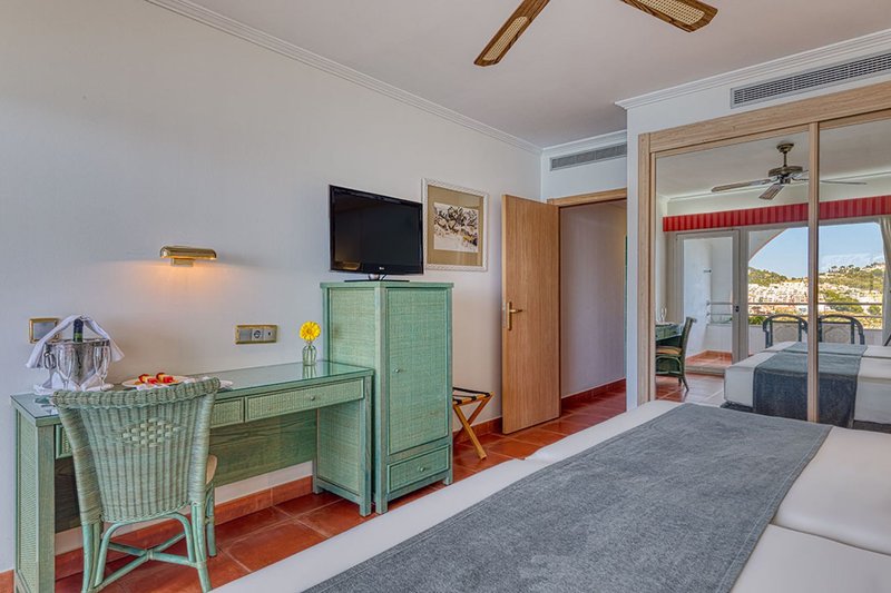 Playacálida Spa Hotel 10