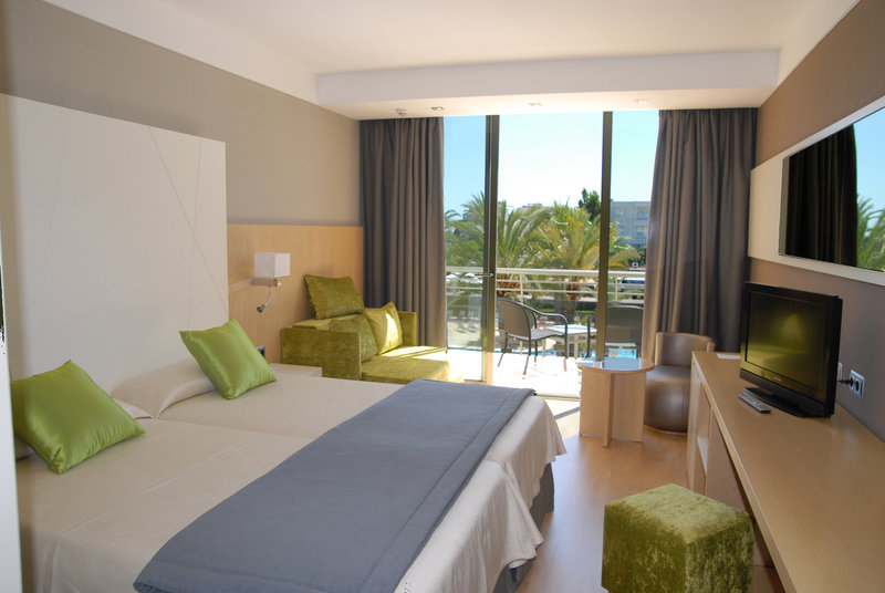 Protur Sa Coma Playa Hotel & Spa 11