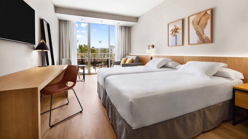 Protur Sa Coma Playa Hotel & Spa 11