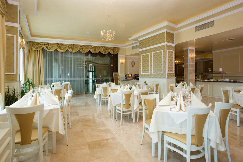 Hotel Mena Palace 9