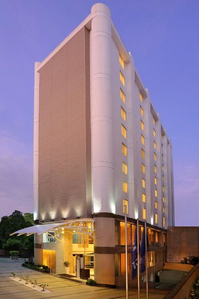Four Points by Sheraton Ahmedabad 4
