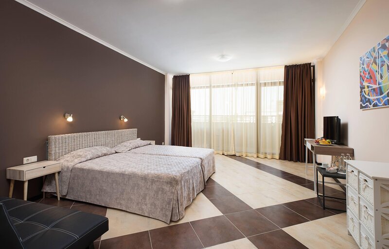 Iberostar Sunny Beach Resort 26