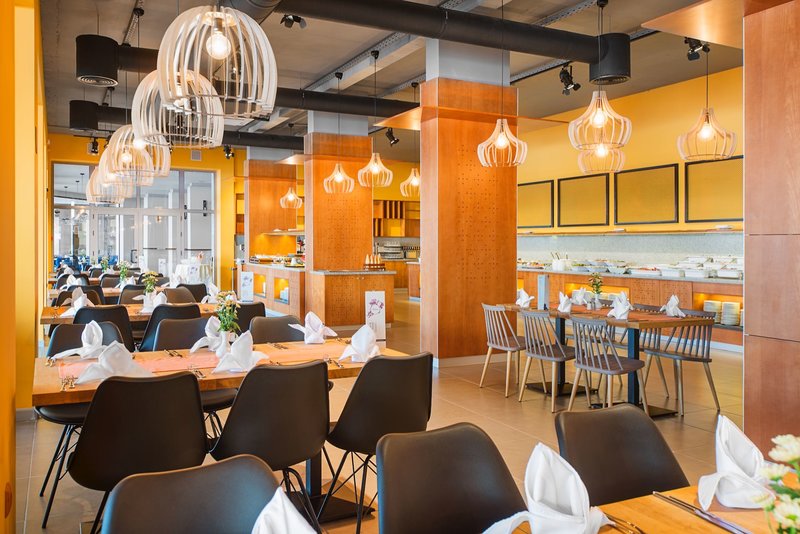 Iberostar Sunny Beach Resort 8