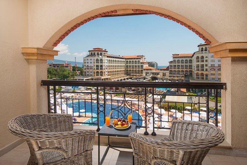 Iberostar Sunny Beach Resort 16