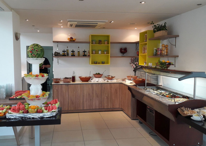 Meropi Hotel & Apartments 4