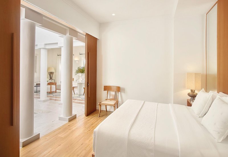 Mandola Rosa, A Grecotel Resort to Live 24