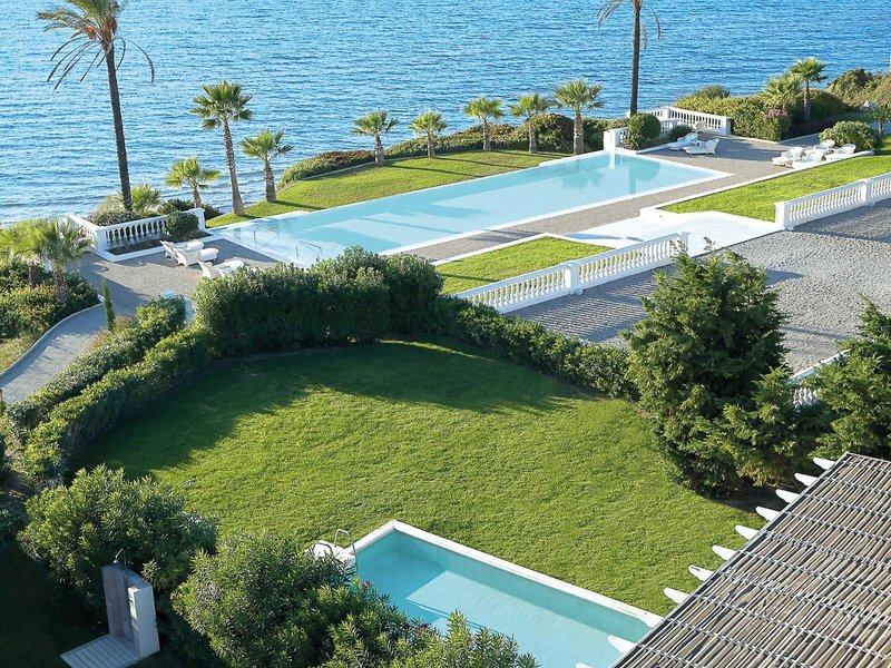 Mandola Rosa, A Grecotel Resort to Live 27