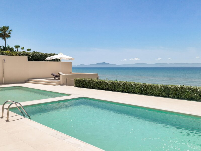 Mandola Rosa, A Grecotel Resort to Live 92