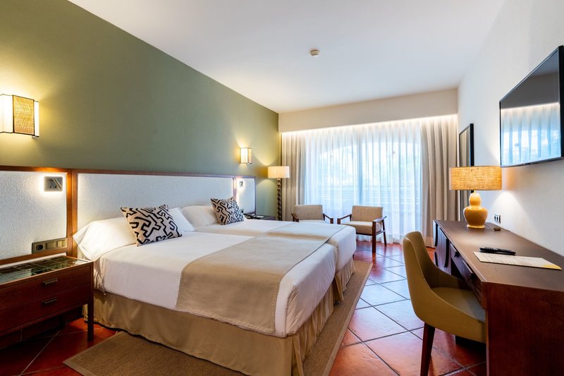 Puerto Antilla Grand Hotel 26
