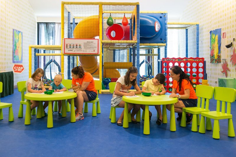 Puerto Antilla Grand Hotel 40