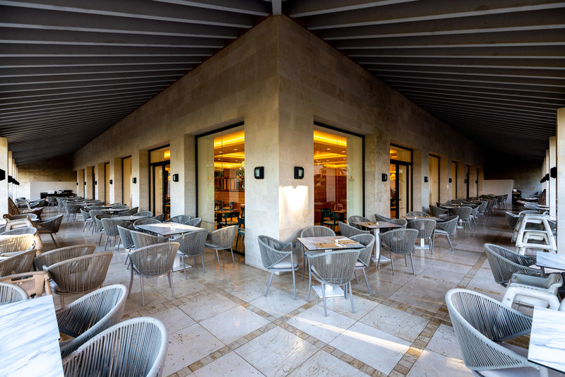Puerto Antilla Grand Hotel 12