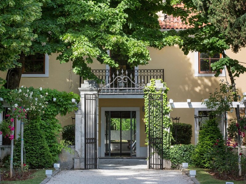 Falkensteiner Hotel Adriana  1