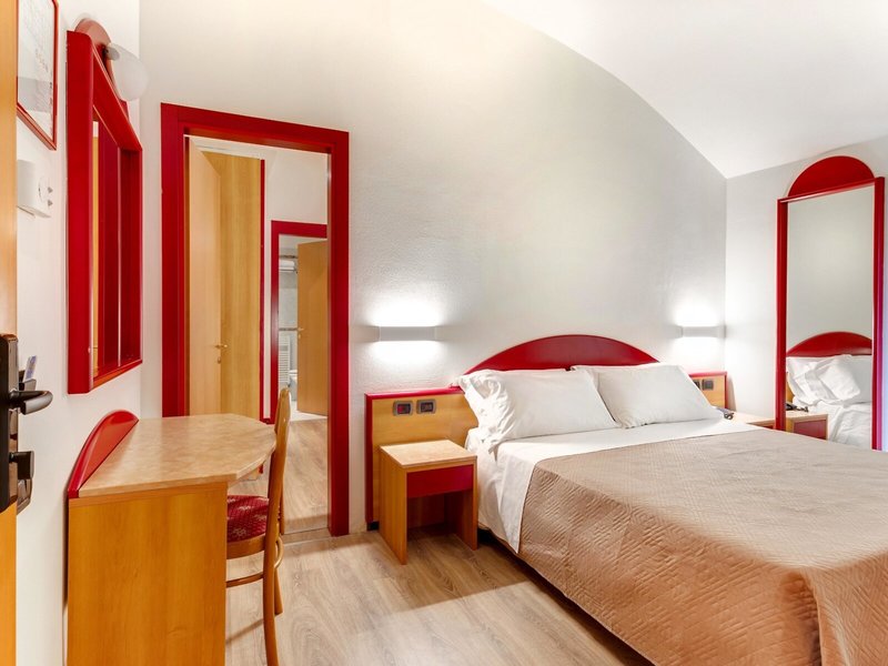 Custodisca Hotel Evolution 15