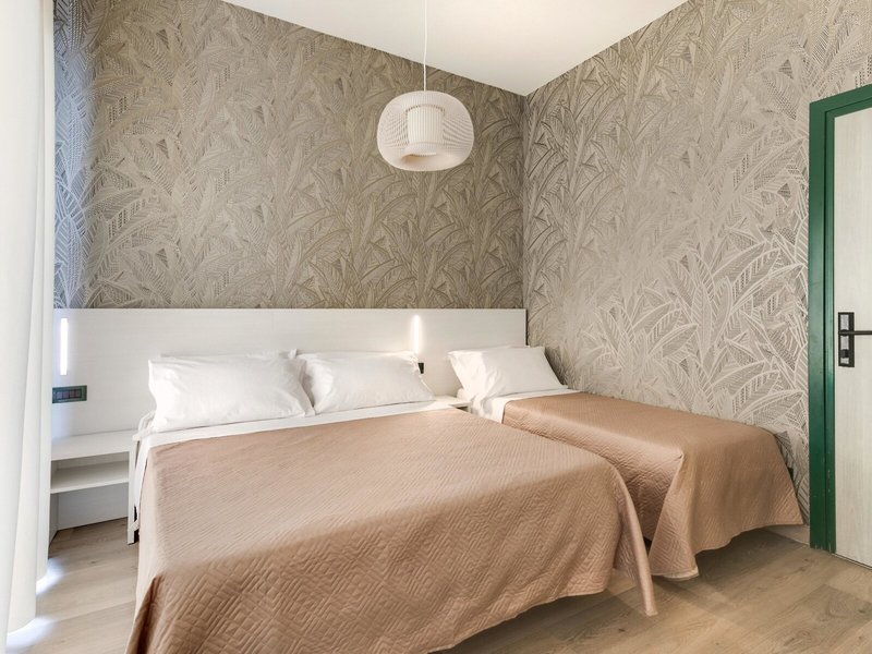 Custodisca Hotel Evolution 22