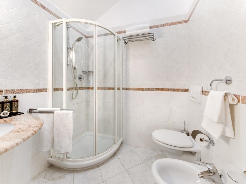 Custodisca Hotel Evolution 29