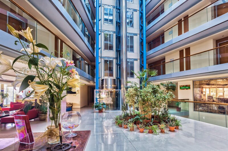 Sol Marina Palace 25