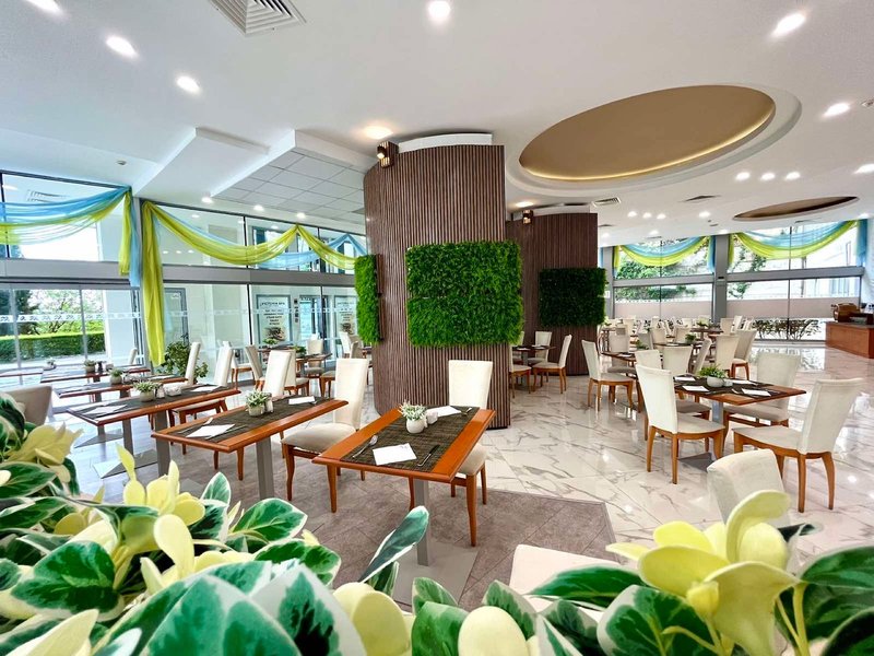 Sol Marina Palace 25