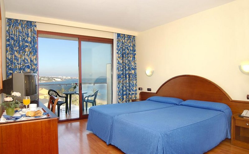 Gran Hotel Costa del Sol 8