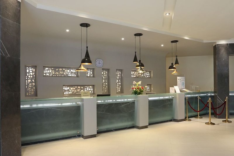 SENTIDO Palm Azur  5