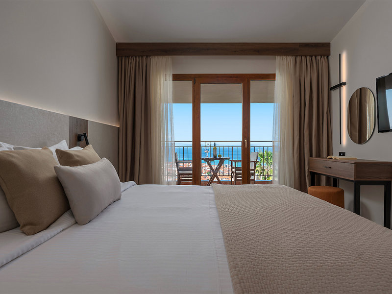 Alia Palace Luxury Hotel & Villas 11