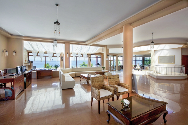 Alia Palace Luxury Hotel & Villas 1