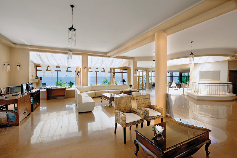 Alia Palace Luxury Hotel & Villas 14