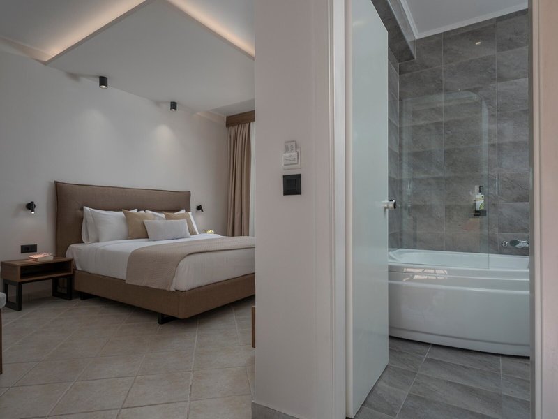 Alia Palace Luxury Hotel & Villas 22 - Room Example