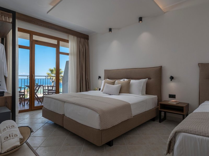 Alia Palace Luxury Hotel & Villas 25 - Room Example