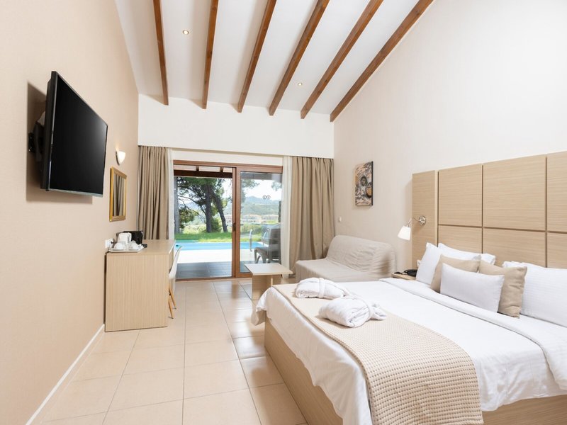 Alia Palace Luxury Hotel & Villas 33 - Room Example