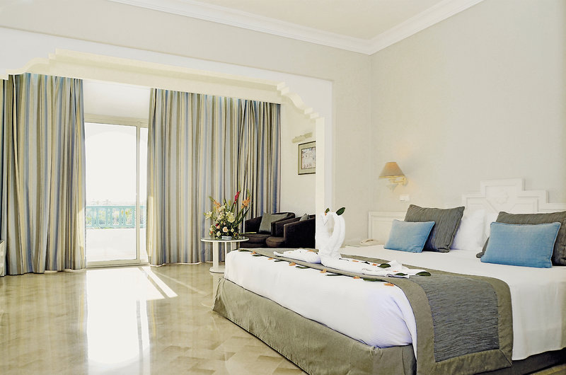 Royal Garden Palace 24