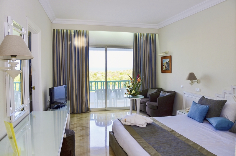 Royal Garden Palace 9