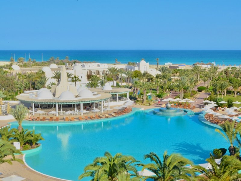 Royal Garden Palace 10