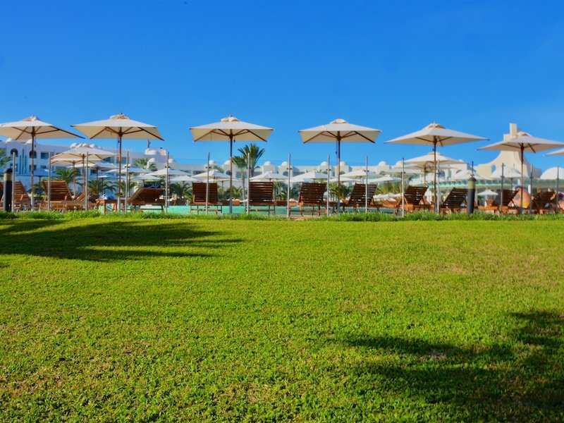 Royal Garden Palace 20