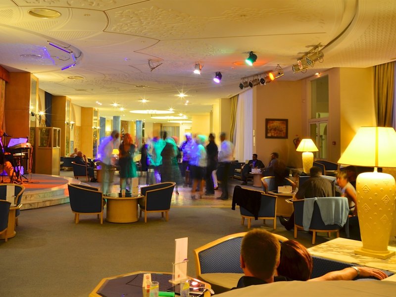 Royal Garden Palace 44