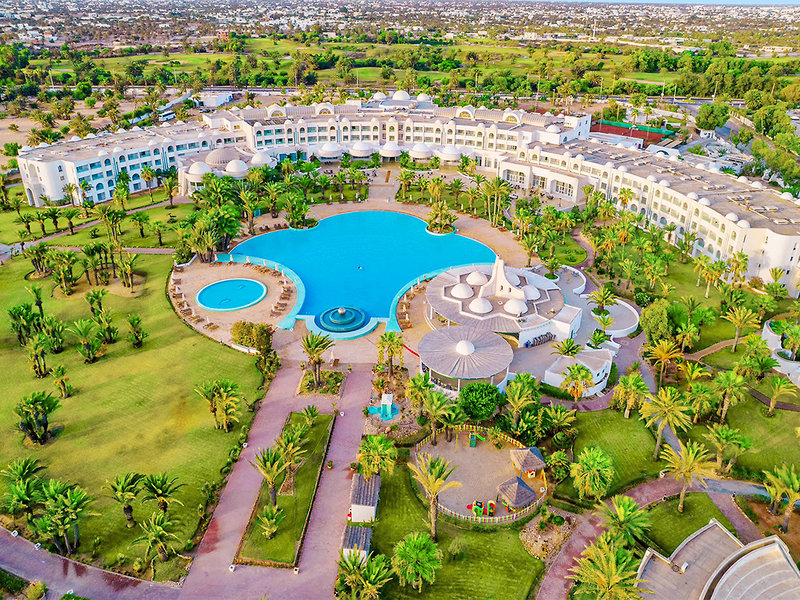 Royal Garden Palace 4