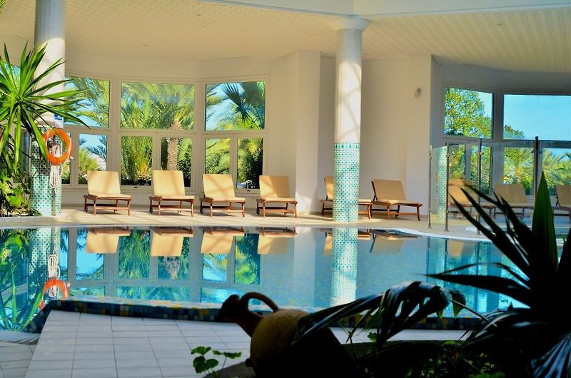 Royal Garden Palace 9