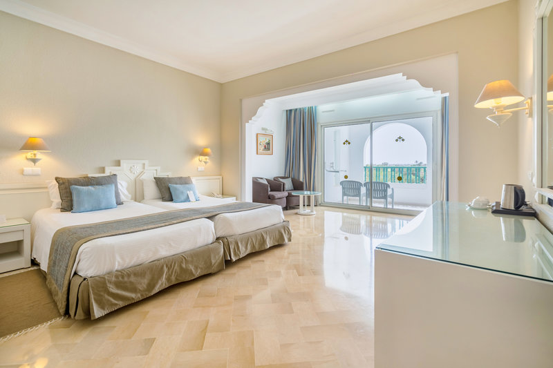 Royal Garden Palace 9