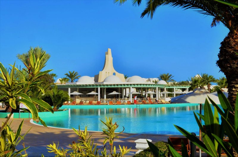 Royal Garden Palace 18