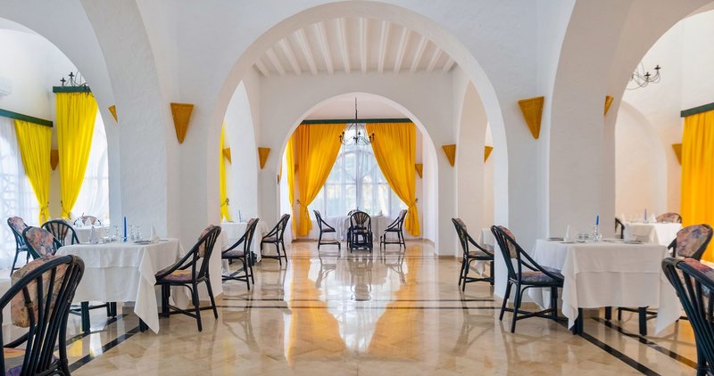 Royal Garden Palace 28